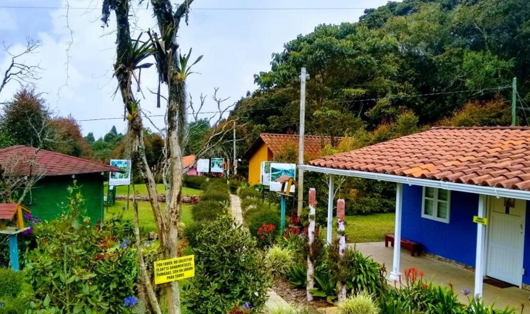 Hospedaje Santaelena -Chalets de montaña-