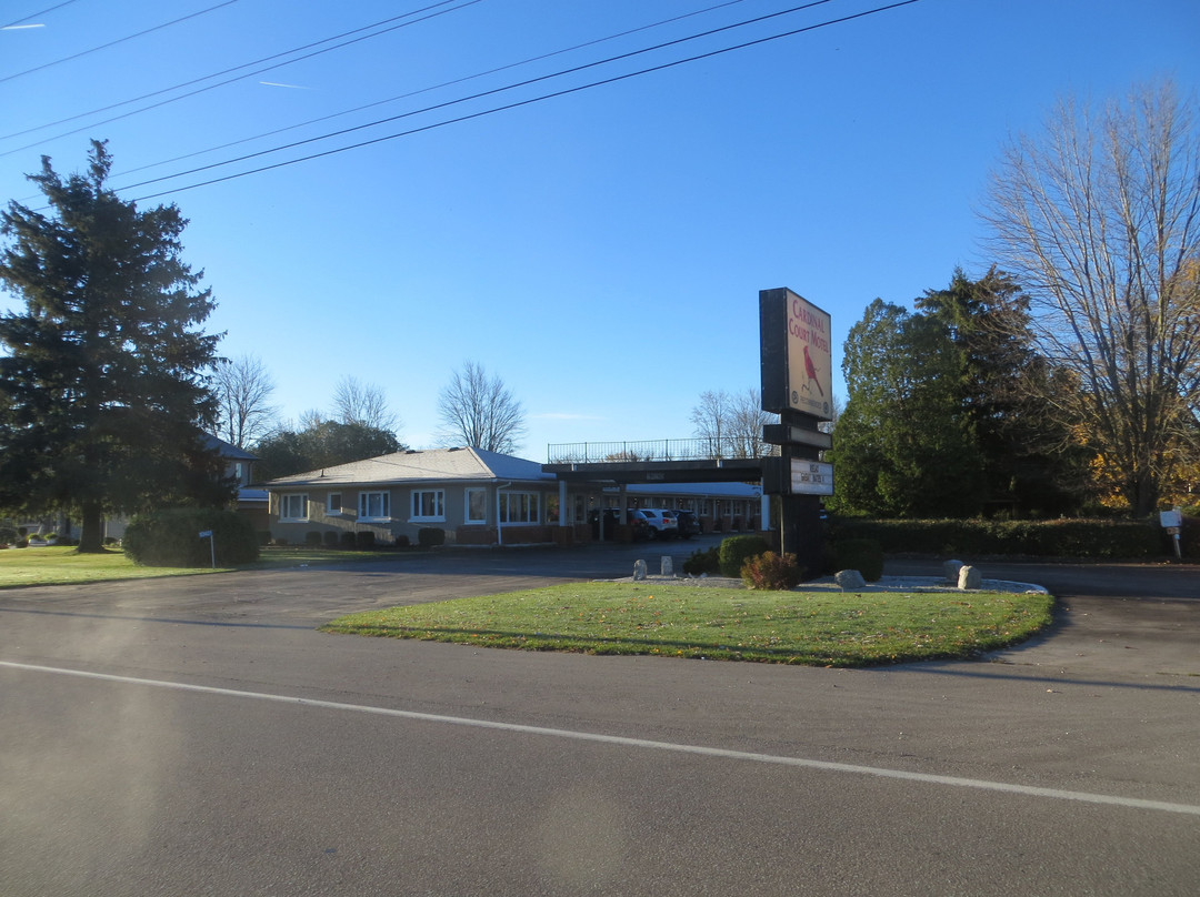 Cardinal Court Motel主图