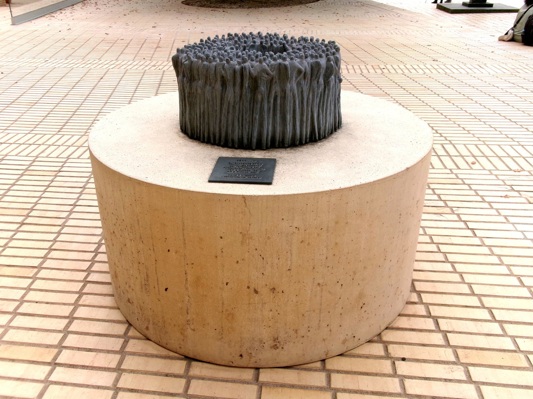 Consilium Sculpture-瓦杜兹必去景点