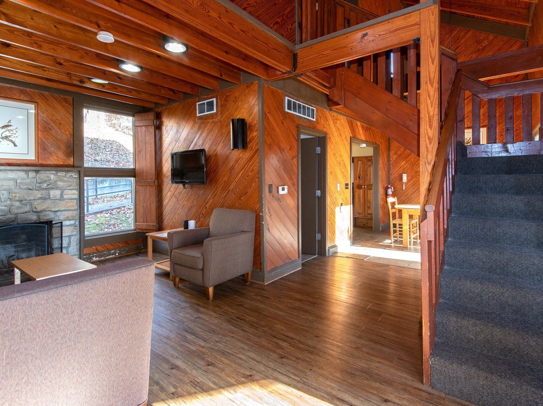 Lake Cumberland State Resort Park - Lodging主图