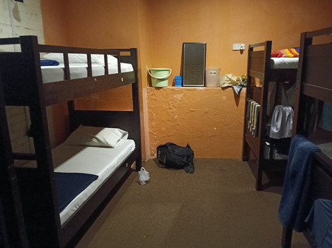 探险家旅馆主图