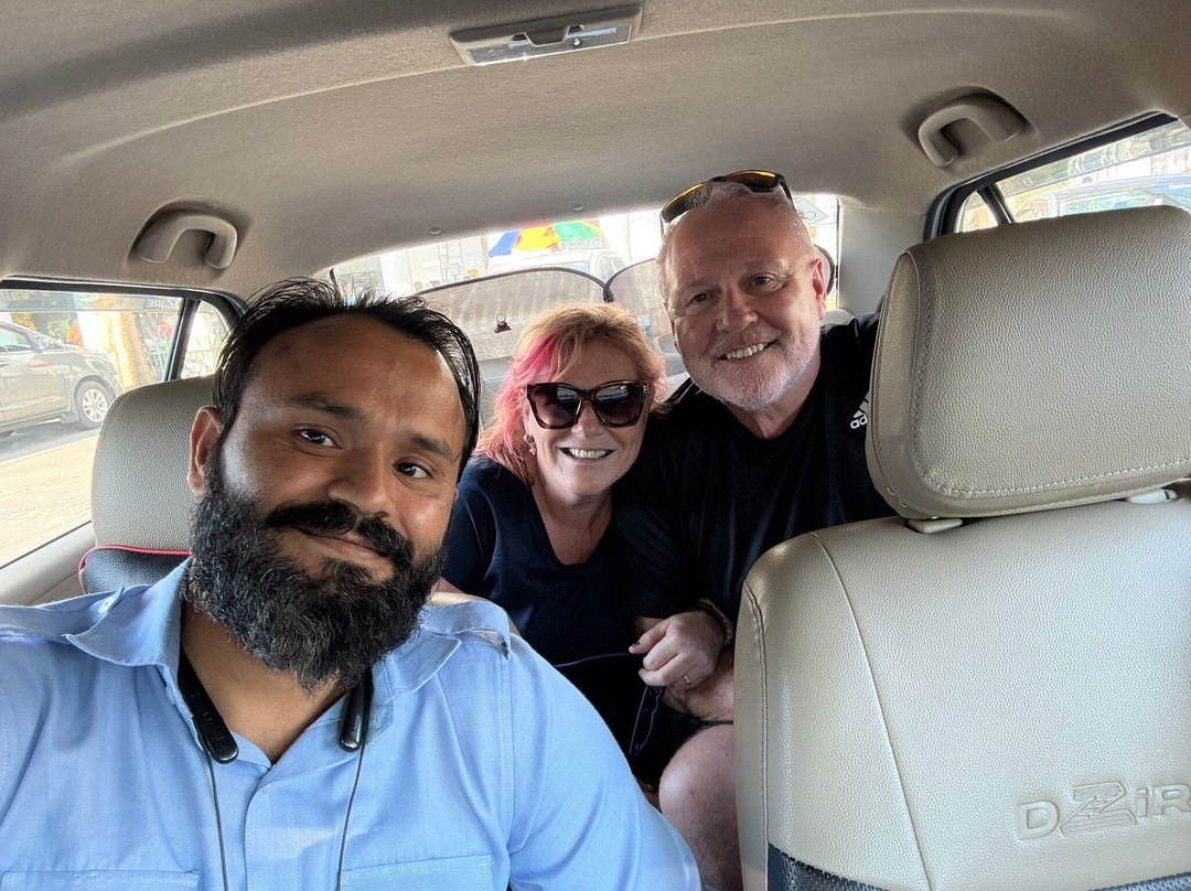 Rashid Taxi Service-阿格拉必去景点