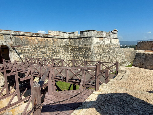 Out Of The Box Tours-古巴圣地亚哥必去景点