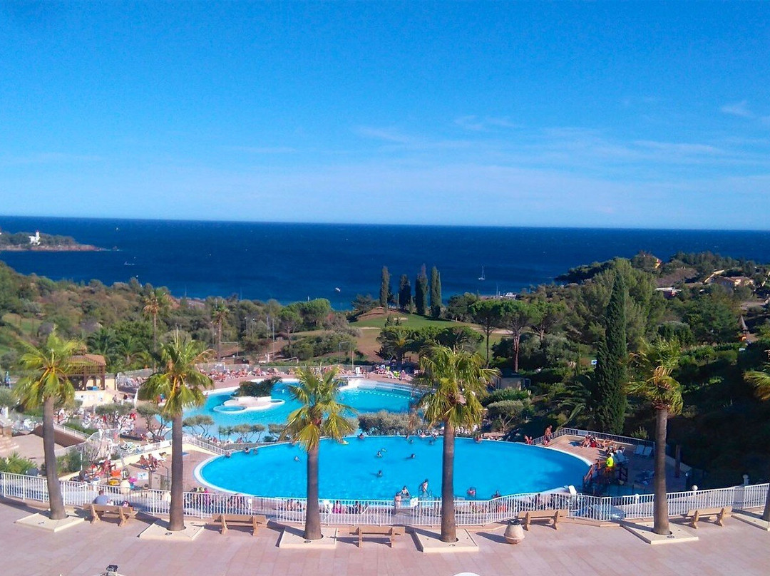 Le Dramont餐馆和美食-La Luna