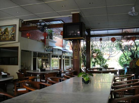 绿色花园酒店主图