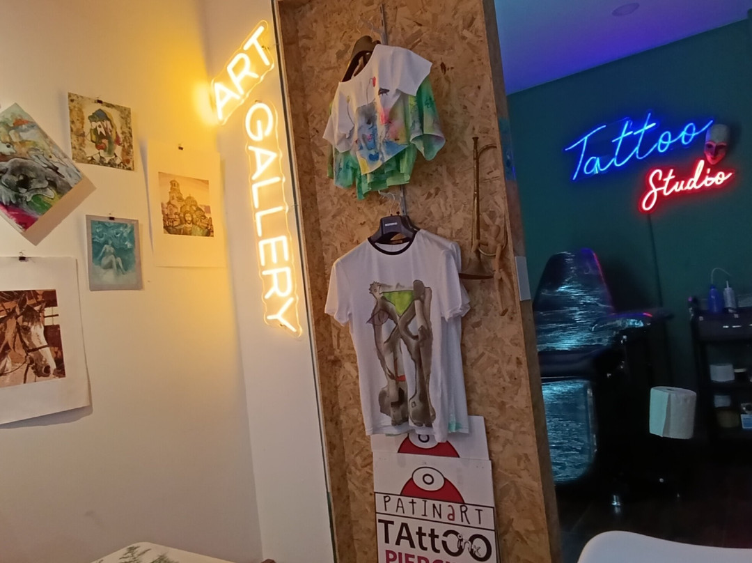 Patinart Ink Tattoo Studio & Art Gallery-布德瓦必去景点