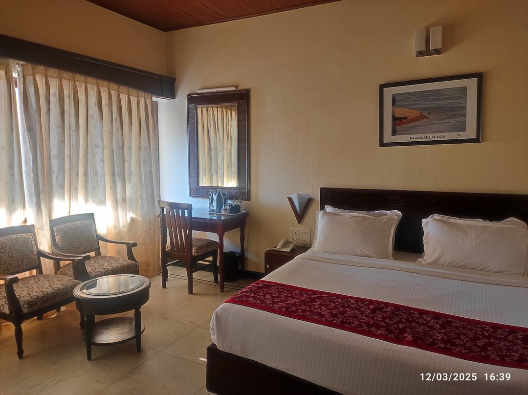 Paradise Isle Beach Resort主图