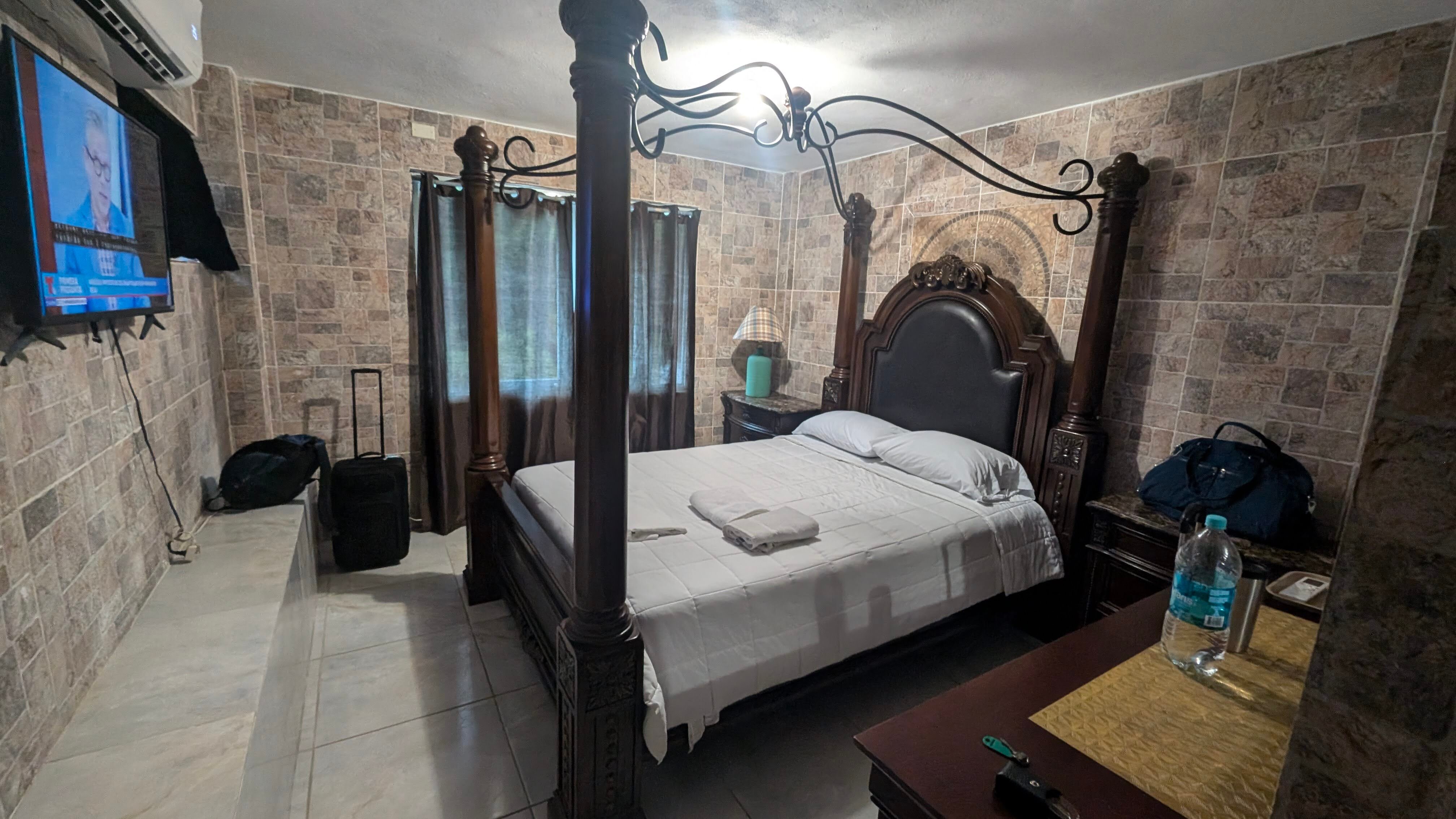 哥伦布酒店-客卧