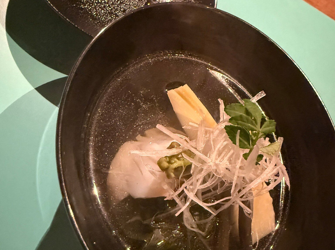 One Suite The Grand主图