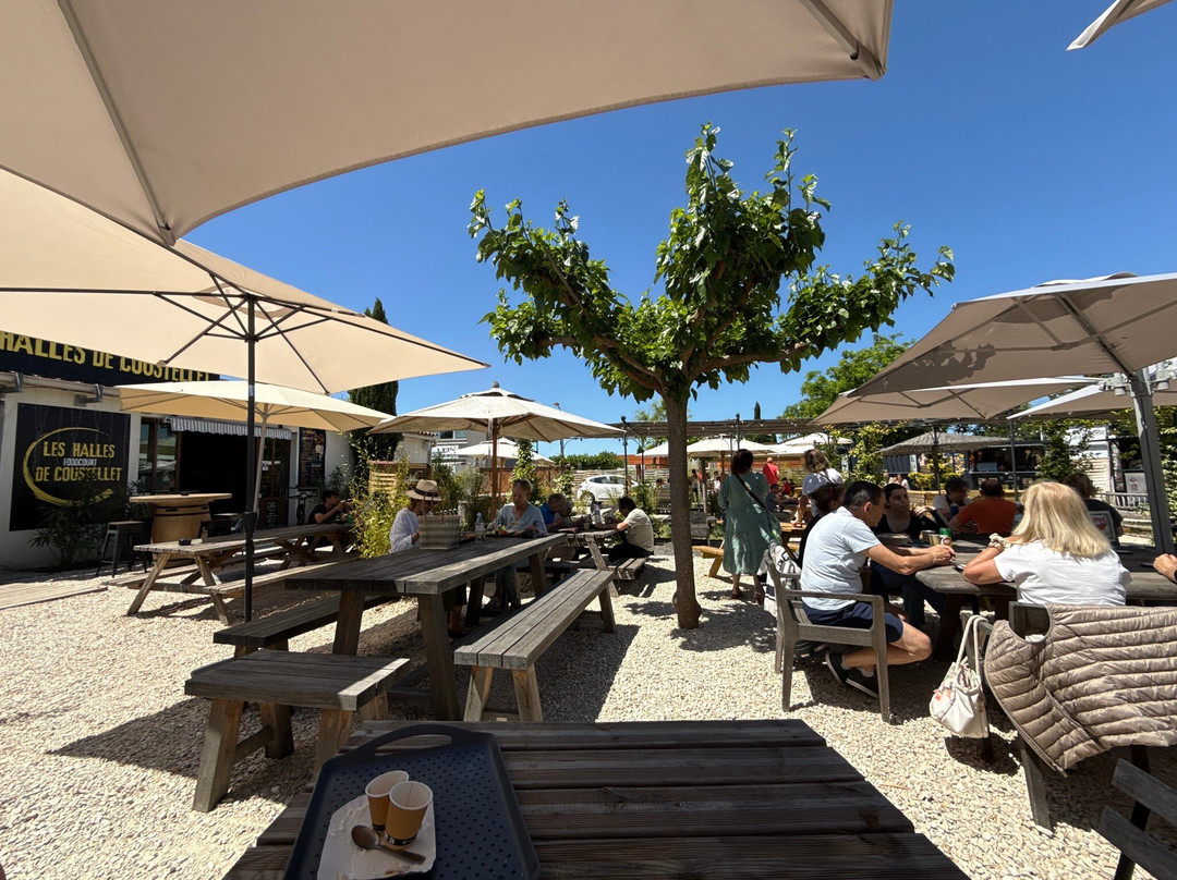 Les Halles De Coustellet