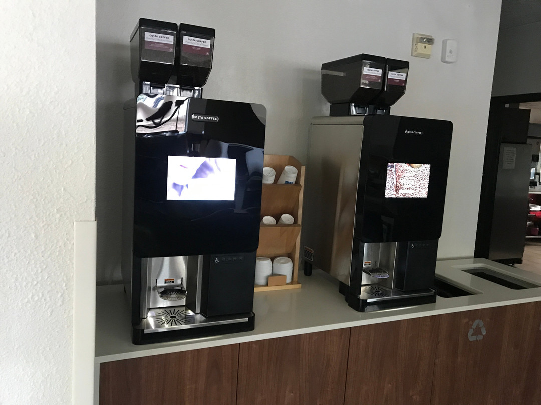 Holiday Inn Express & Suites Detroit - Farmington Hills By IHG主图