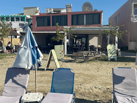 Matt's Bar-Sidari必去景点