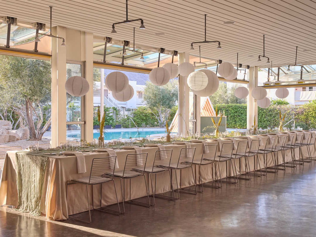 王牌酒店及游泳俱乐部主图