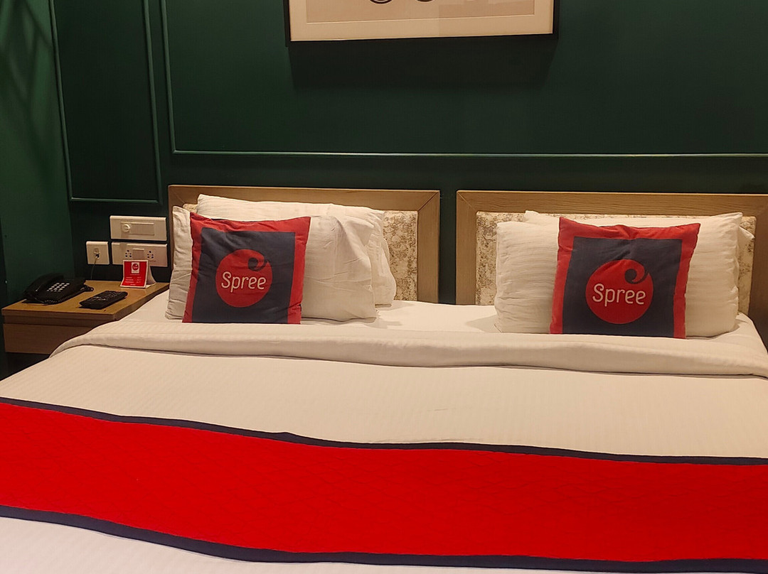 Spree Hotel Kriday Dehradun主图