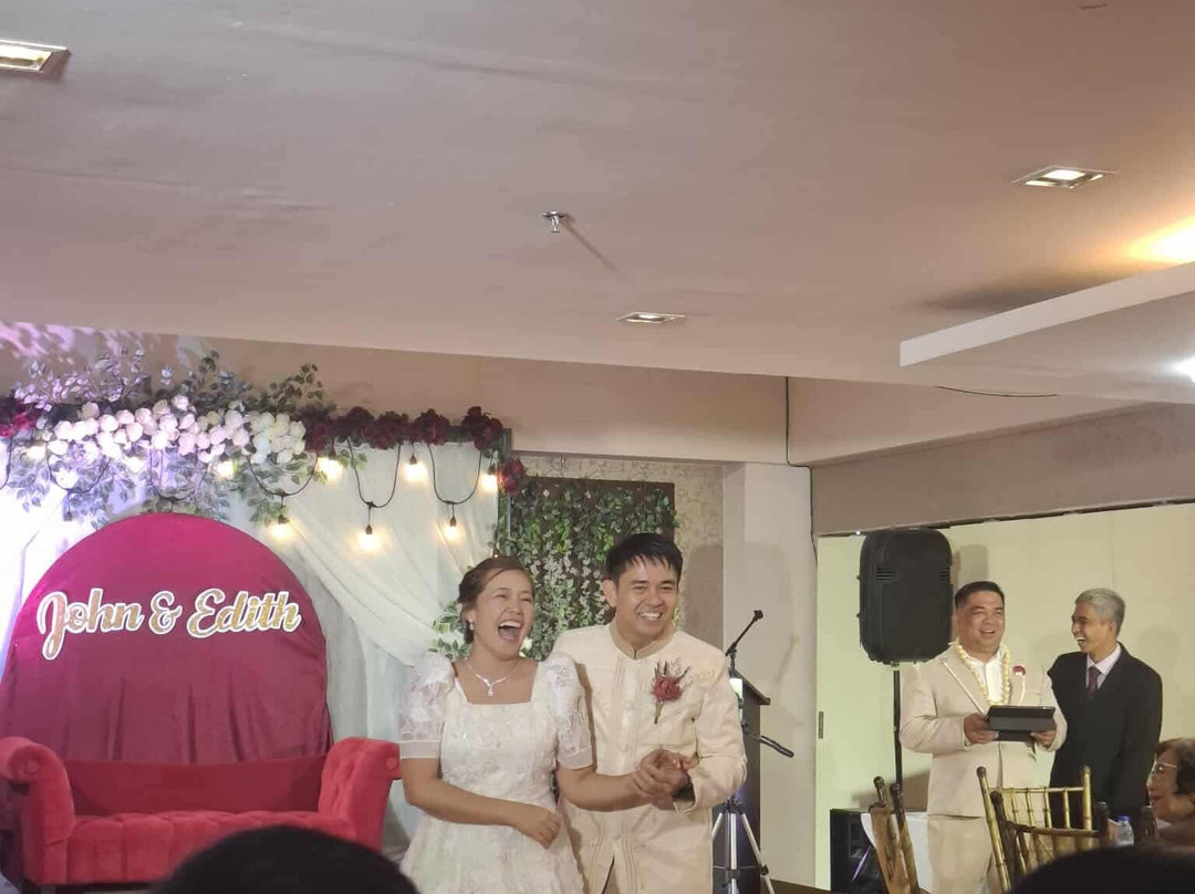 The Bauan Plaza Hotel主图