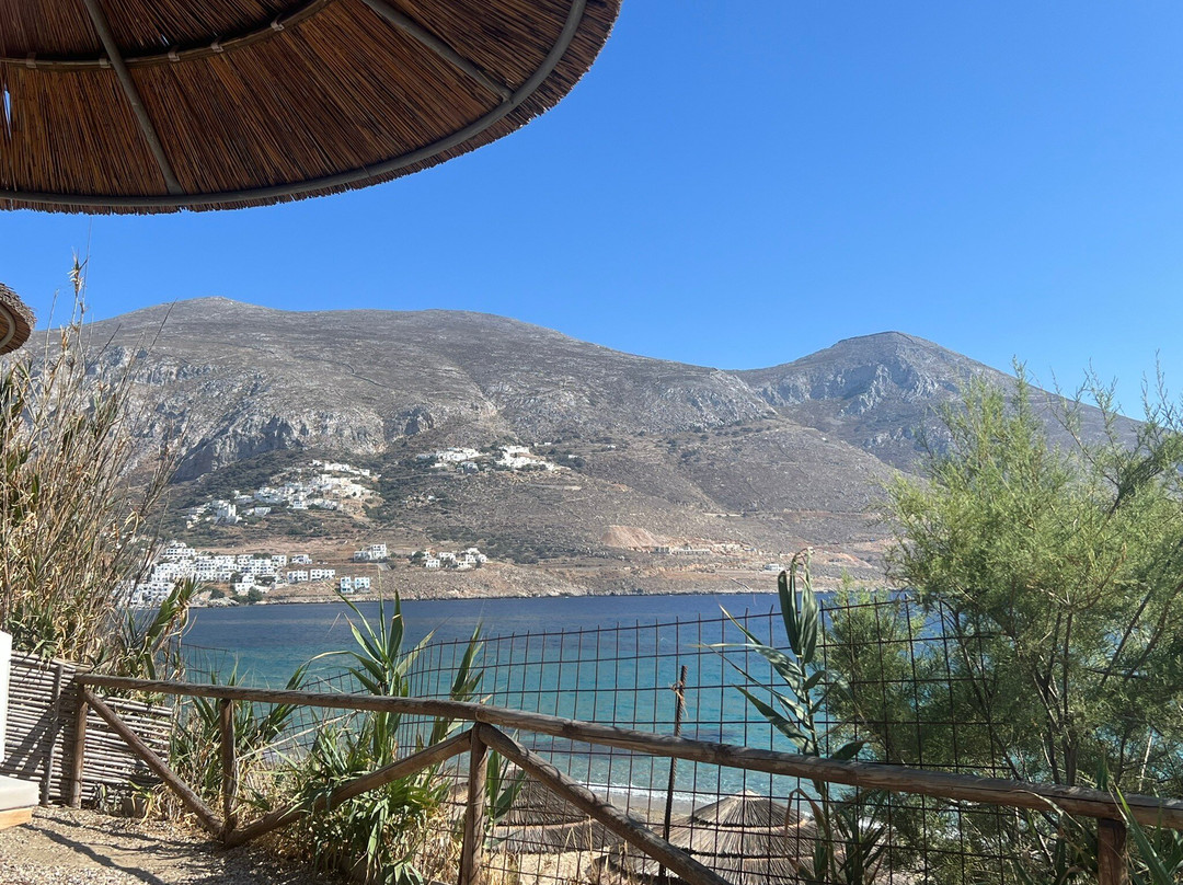 Levrossos-Aegiali必去景点