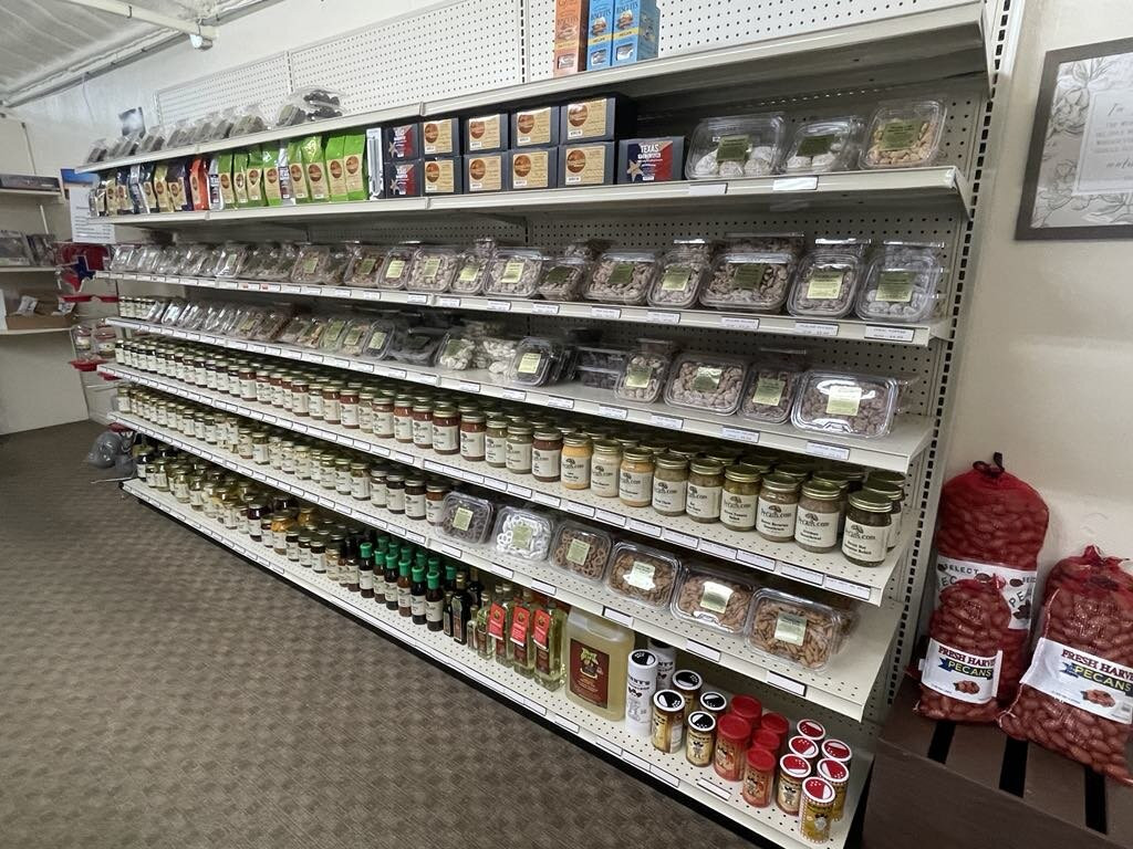 Pecans.com Show Room-Goldthwaite必去景点