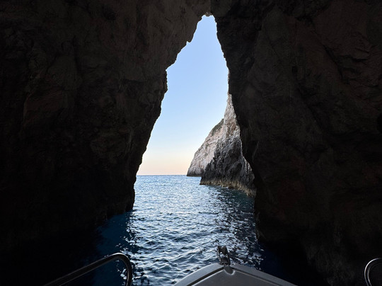 Seamoves Boats & Transfer-扎金索斯镇必去景点