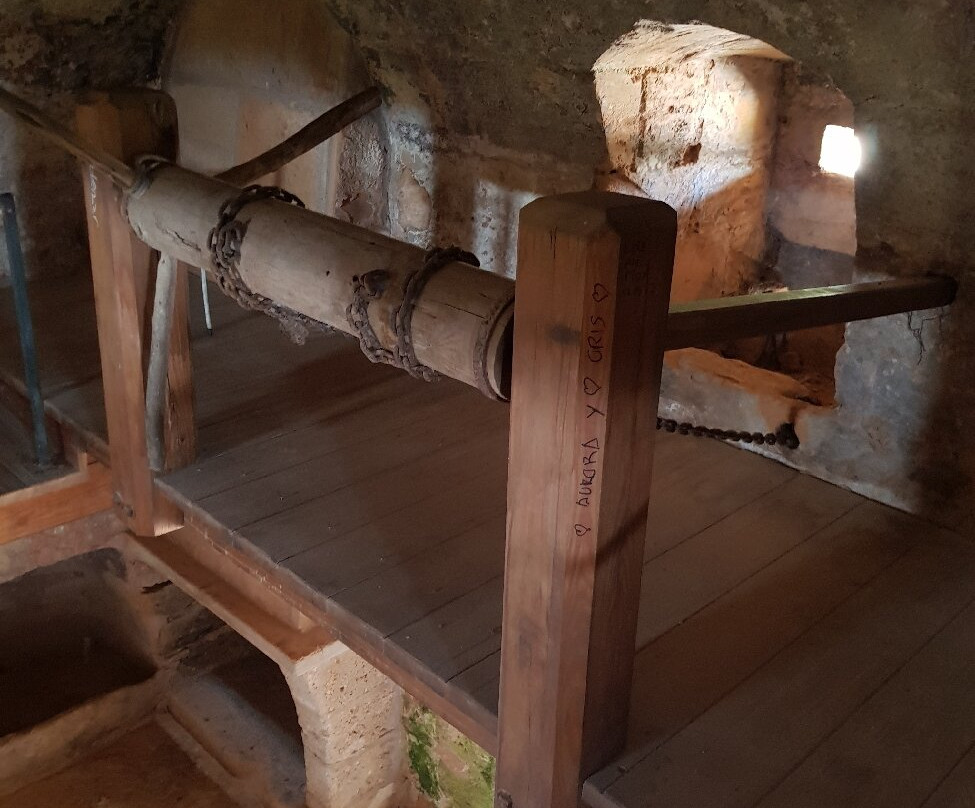 Castillo de la Punta de Namer-萨可马必去景点