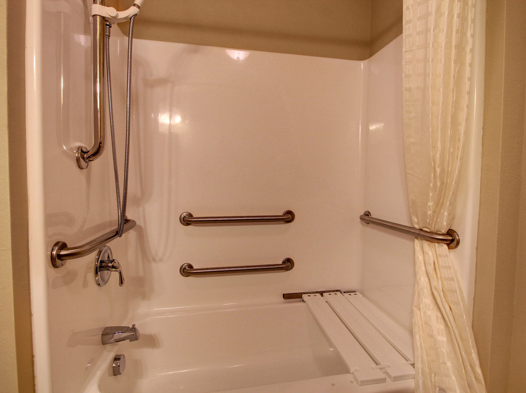 Cobblestone Hotel & Suites - Newton主图