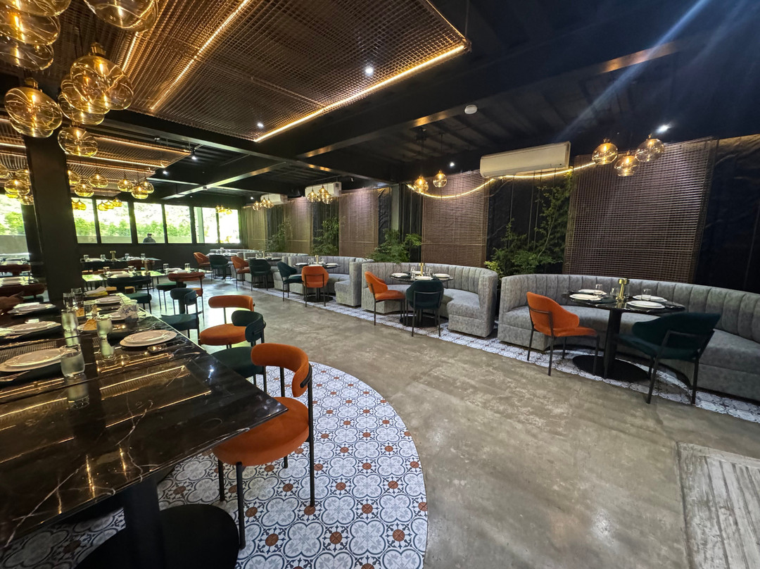 Laurentino's Restaurant