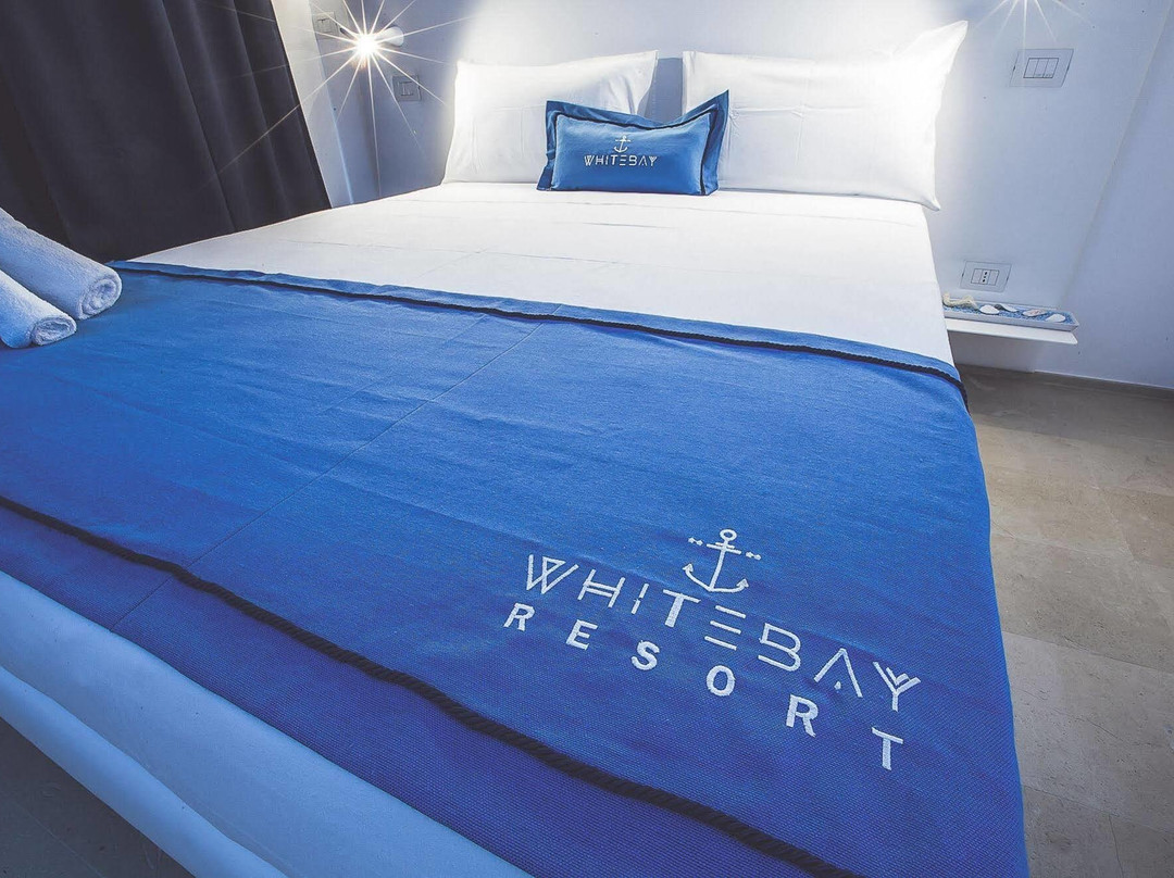White Bay Resort主图