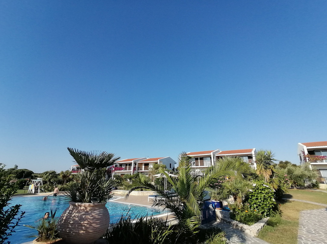 Helidonia Apartments主图