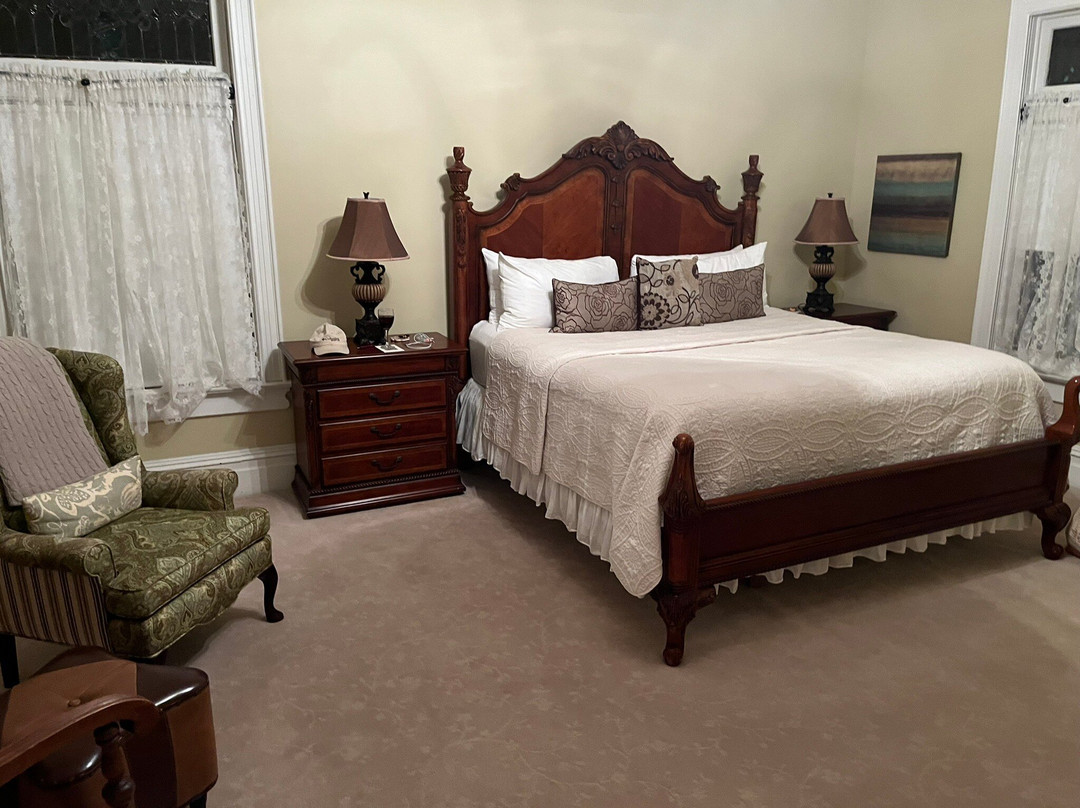 Levi Deal Mansion Bed & Breakfast主图