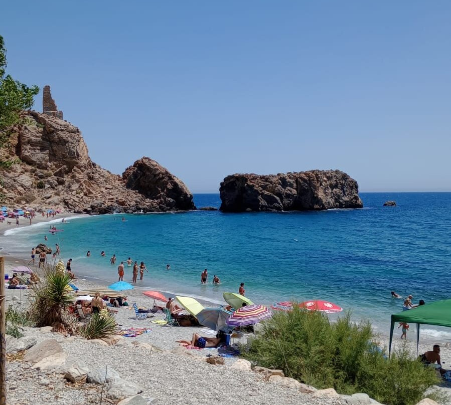 Playa Rijana-Castell de Ferro必去景点