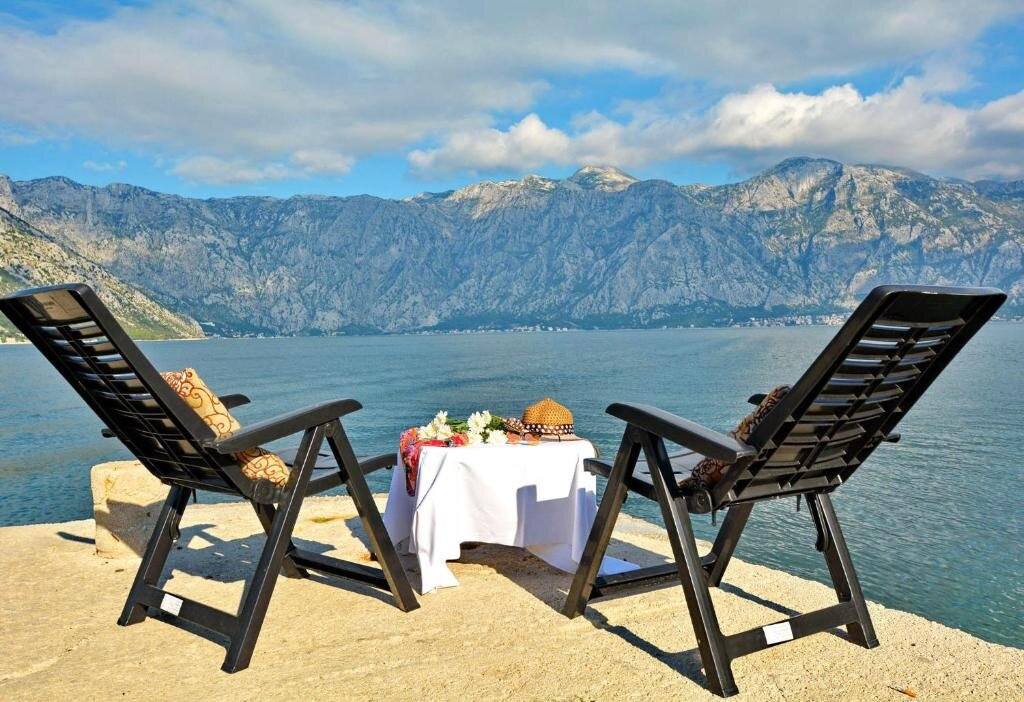 Step to Kotor Bay Stoliv主图