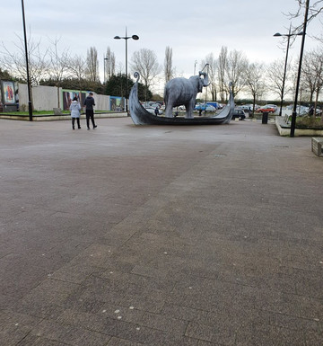 Edward's Elephant-Kirkby必去景点