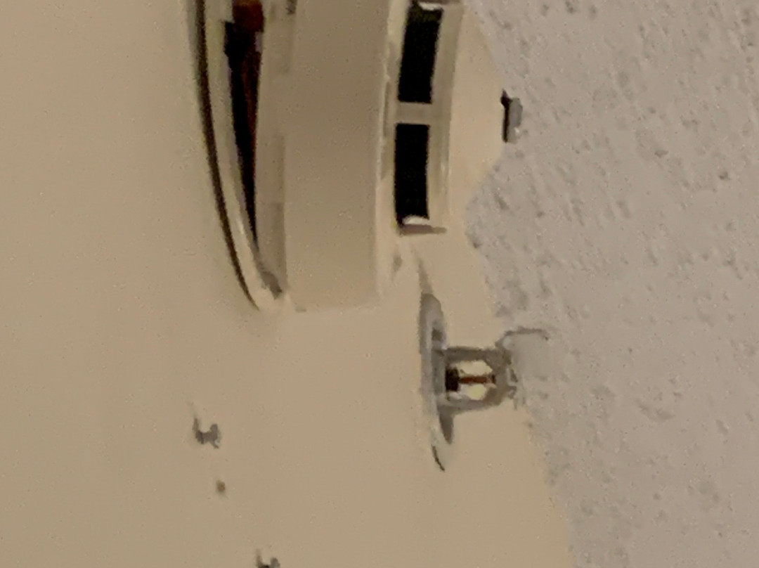 锡拉丘兹机场烛木套房酒店主图