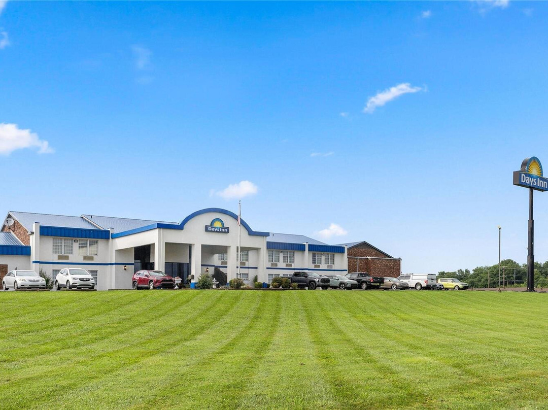 麦迪逊维尔戴斯酒店