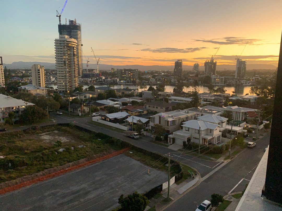 Ruby Gold Coast by CLLIX主图