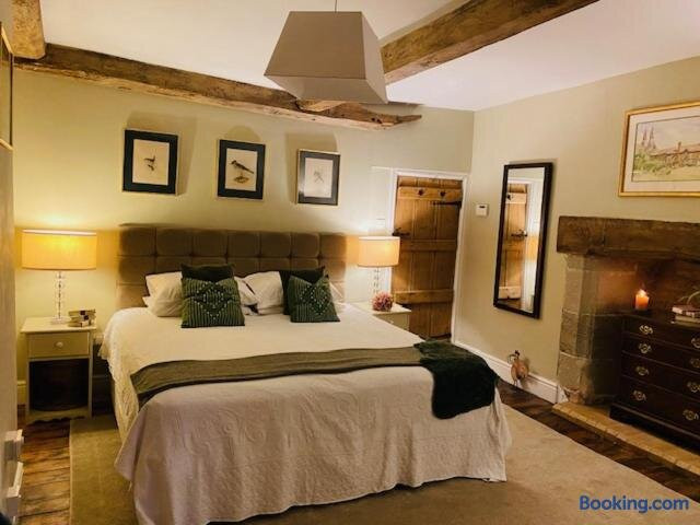 Whitehouse Barn Cottages