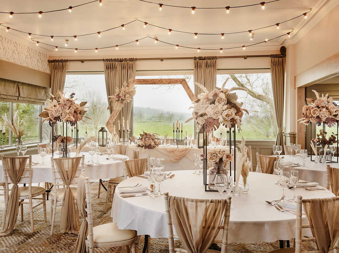 The Spread Eagle Hotel主图