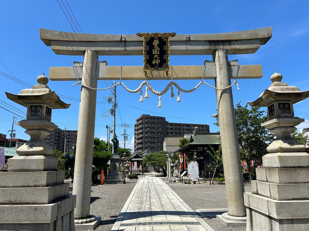 Toyokuni Shrine-东近江市必去景点