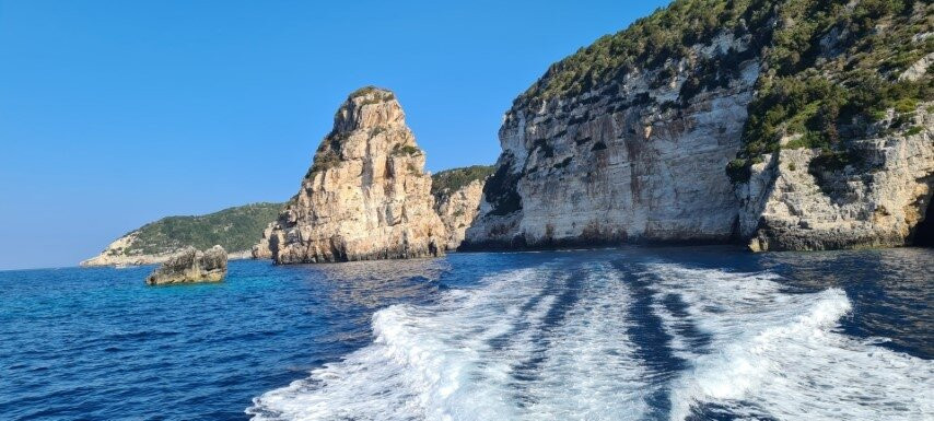 Trident SpeedBoat Cruises-Kavos必去景点