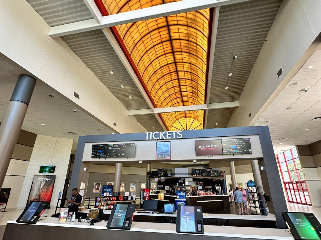 AMC East Hanover 12-东汉诺威东必去景点