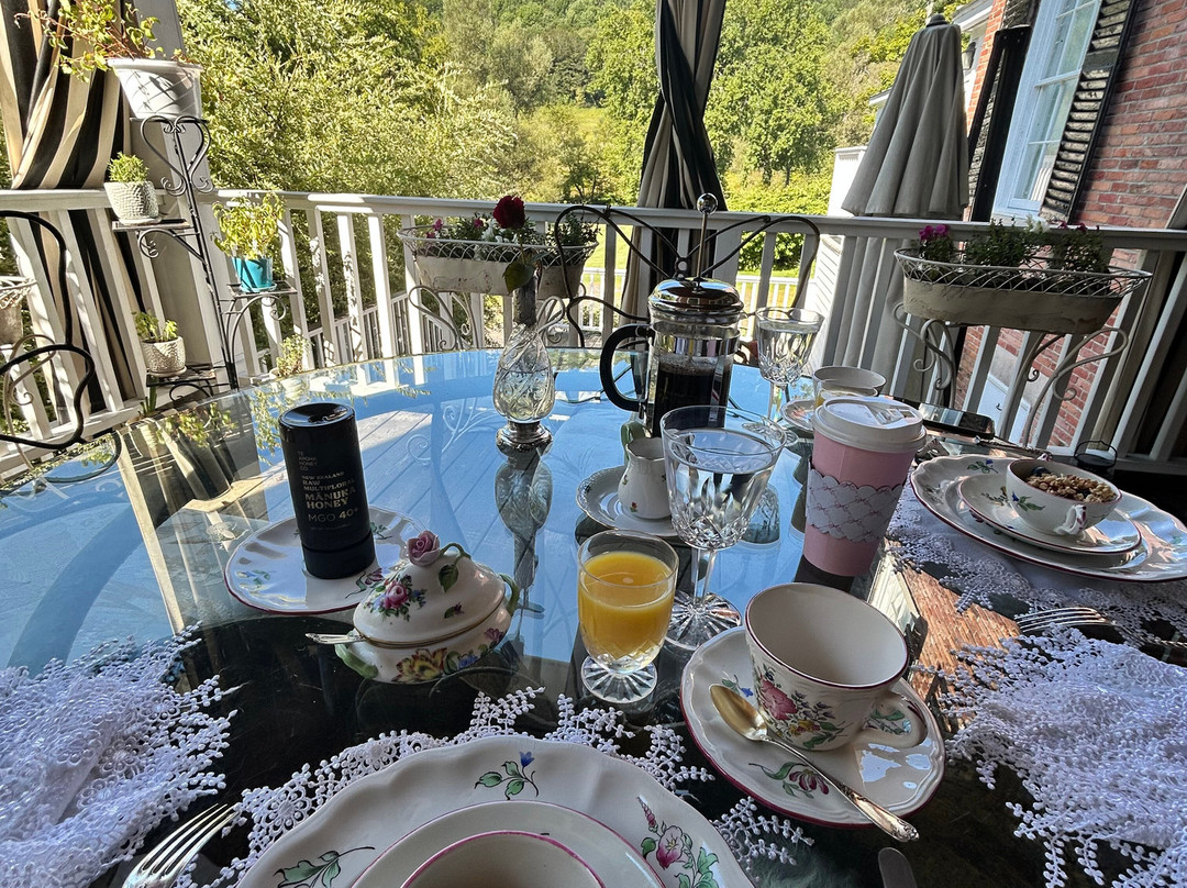 Hubble Shire Farm主图