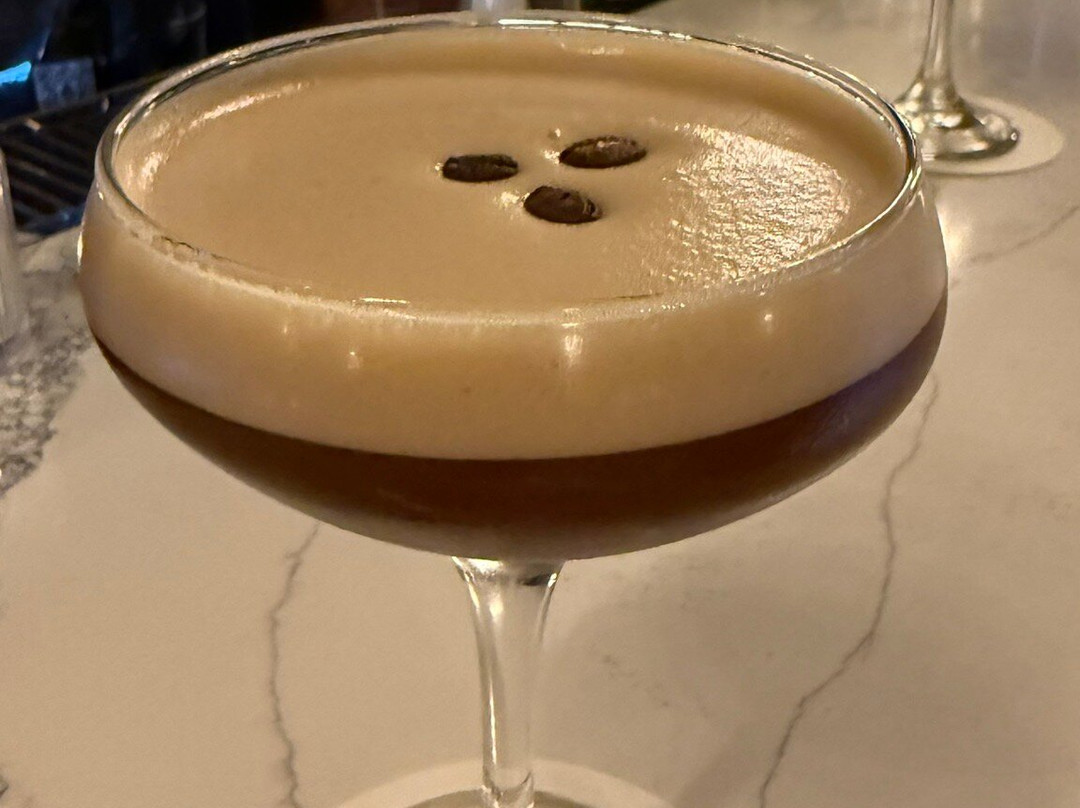 The Artisan At Brick Street Hotel