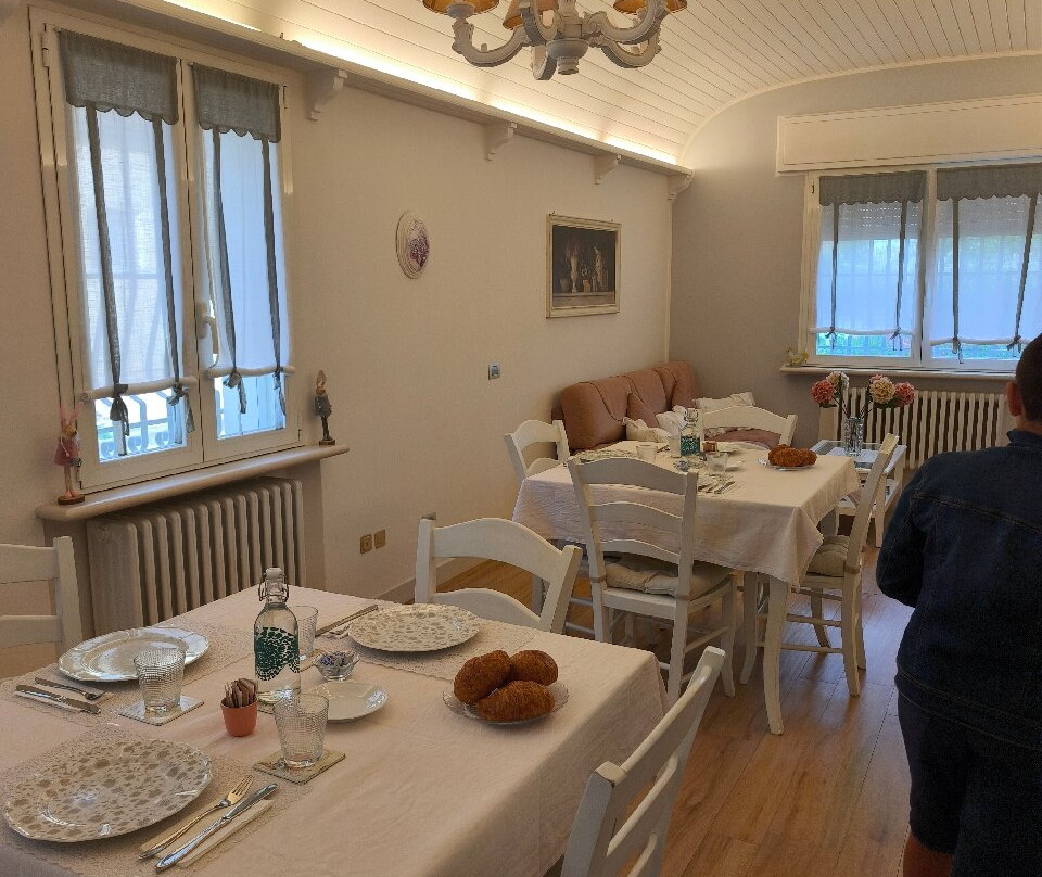 B&B Nadine主图