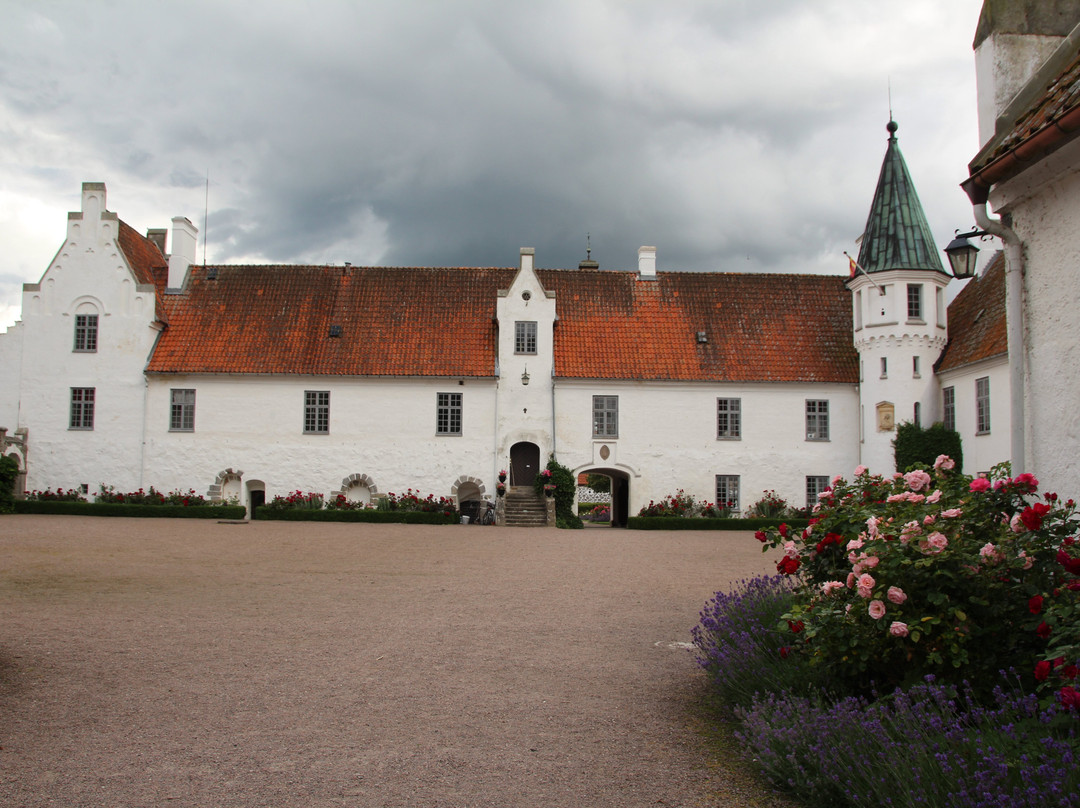 Bosjökloster Slott & Trädgårdar-Hoor必去景点