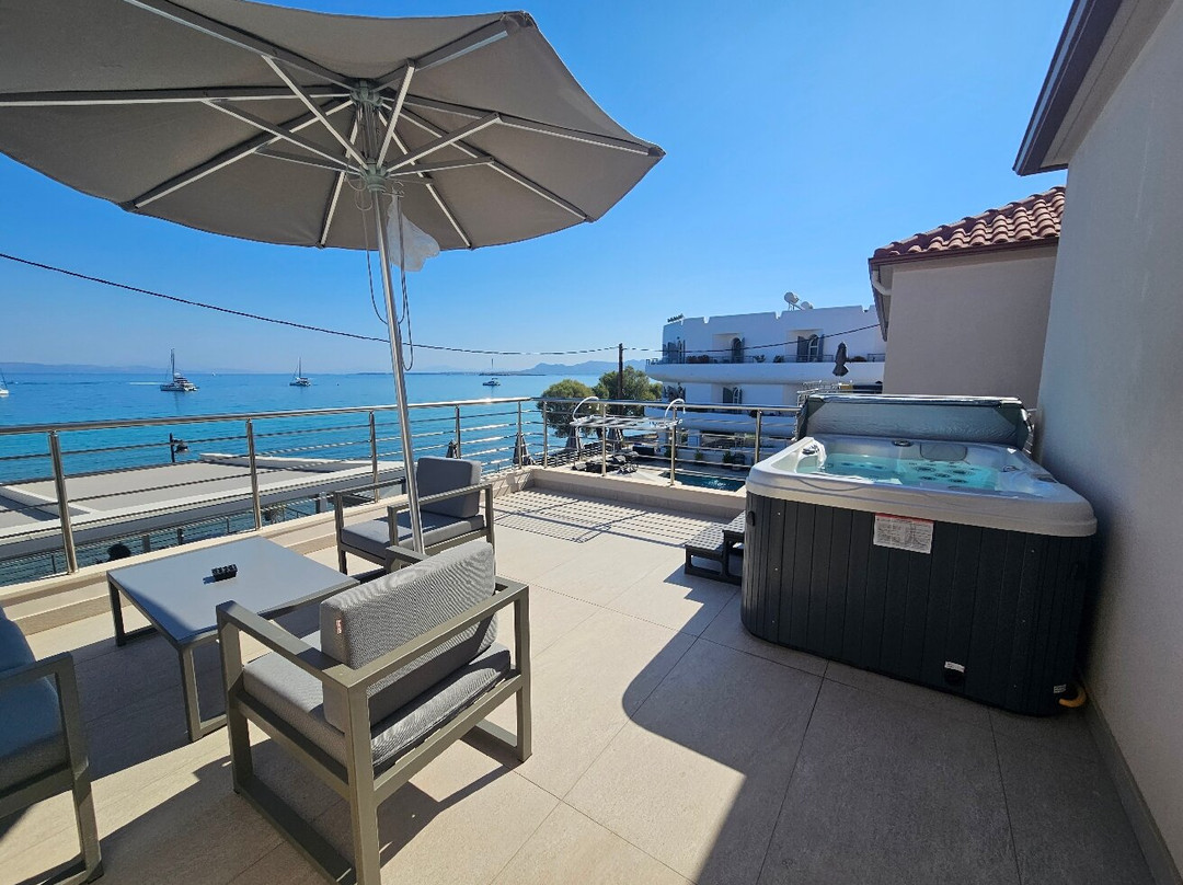 La Vie Luxury Suites