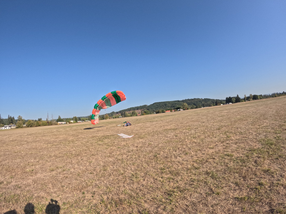 Pacific Northwest Skydiving Center-Mulino必去景点
