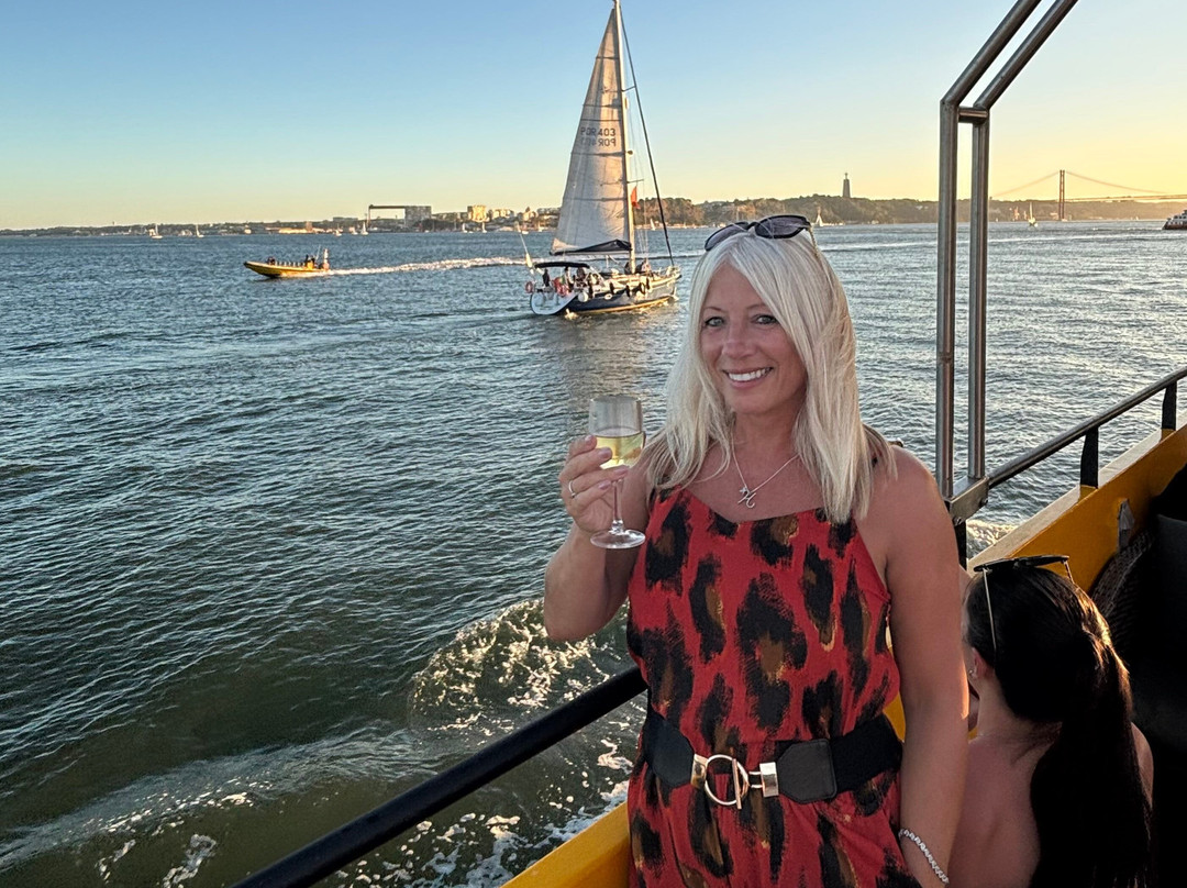 Yellow Boat Tour-里斯本必去景点