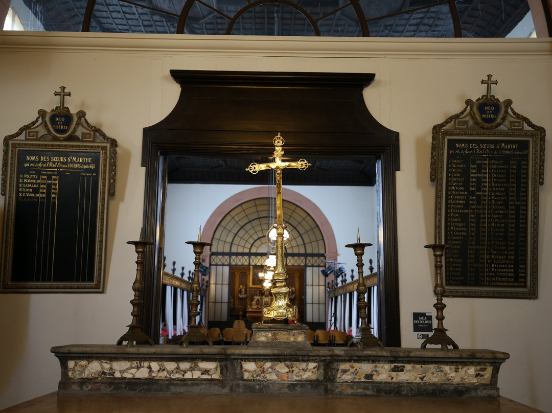 Hôtel-Dieu-Musée Greuze-图尔尼必去景点