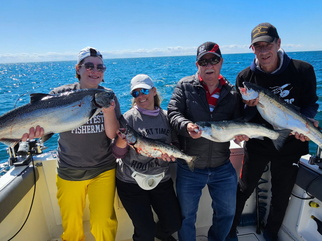 Fish Finder Charters-Carrying Place必去景点