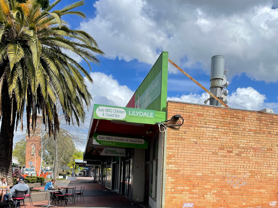 Sale BBQ Chicken & Salad Bar