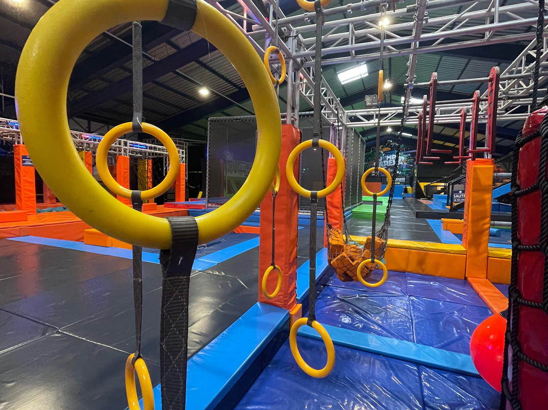 Jump Arena-Begles必去景点